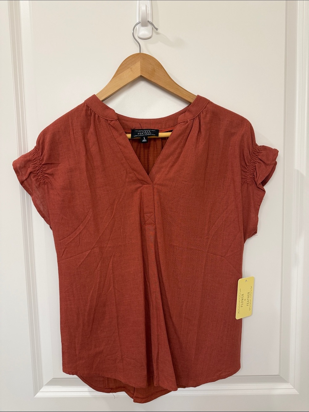 Flower & Feather Ruffled Sleeve Blouse in Burnt Orange Size Small NWT
